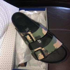 Brand New Camo Birkenstock